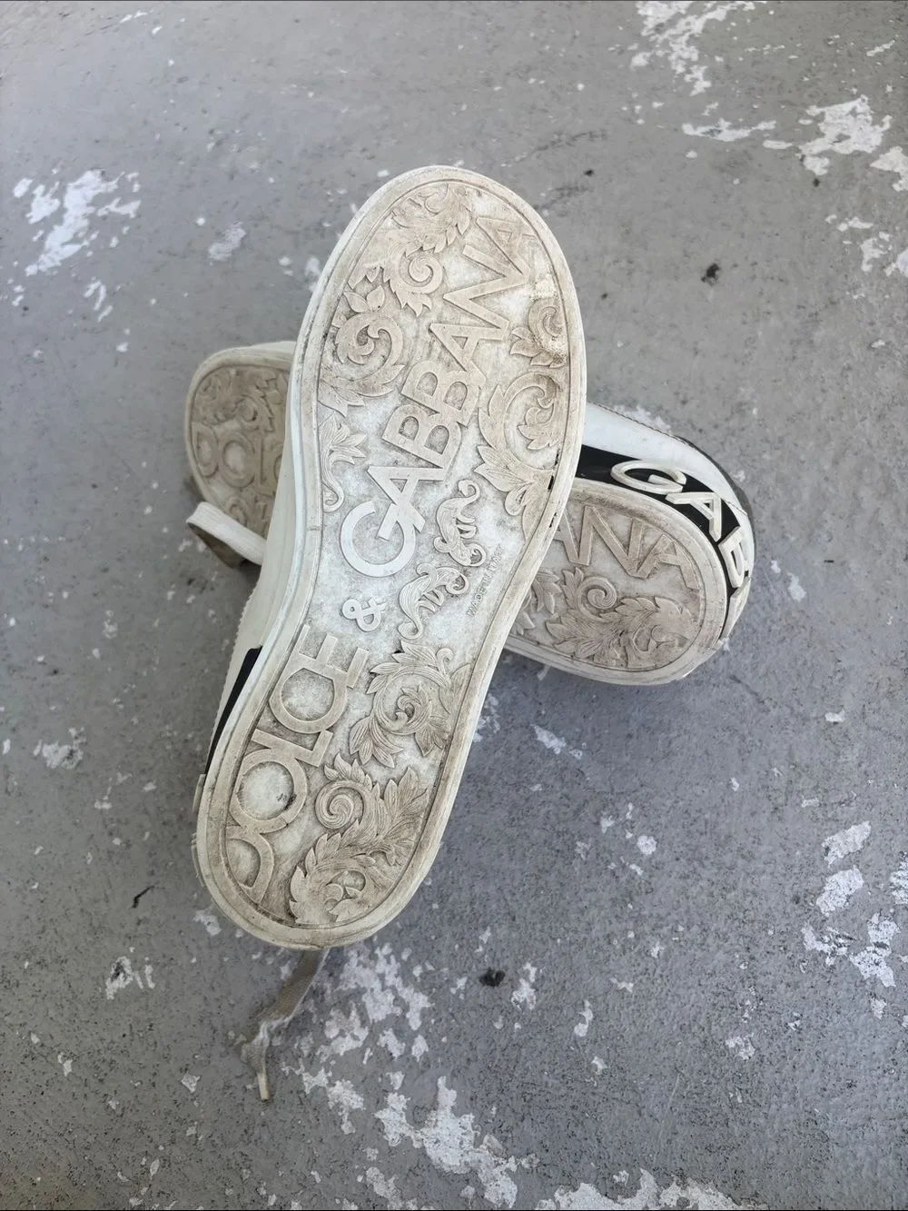 Dolce and Gabbana Portofino leather sneakers